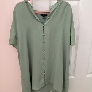 Ann Taylor Short Sleeve Green Button Up Blouse